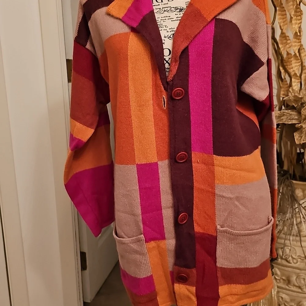 ORANGE MULTI COLOR BUTTON DOWN SWEATER - Picture 7 of 9